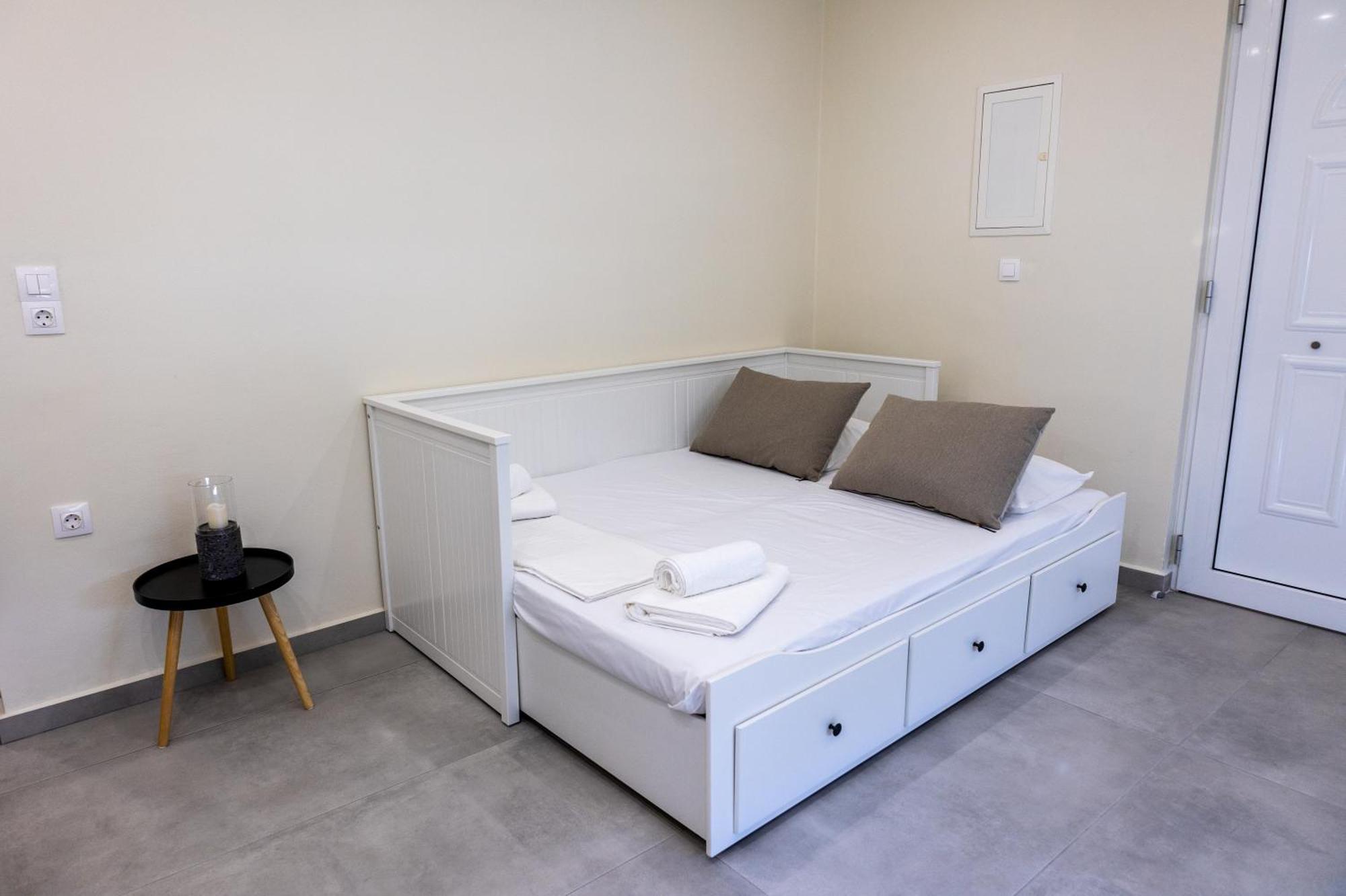 Adriana Apartment Agia Marina  Luaran gambar